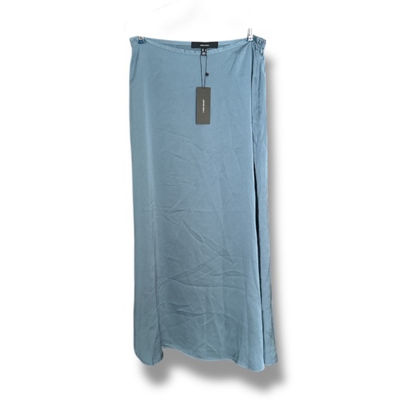 Blue Gray 100% Polyester Skirt Vero Moda NWT Size Medium - Picture 1 of 5